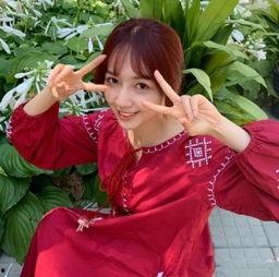 相关网红娇,从网络红人到时尚偶像的蜕变之路