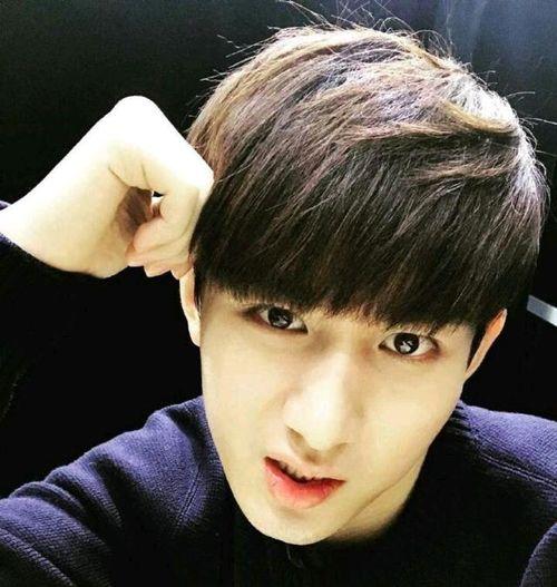 成毅有女友吗爆料视频,女友身份引热议，真相究竟如何？